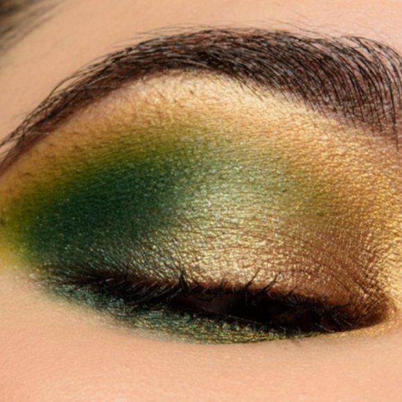 NATASHA DENONA Eyeshadow Palette in *Jubilee* - Picture 2 of 13